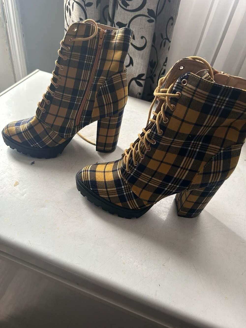 Perphy Women's Platform Lace Up Chunky Heel Plaid Ankle Boots Yellow